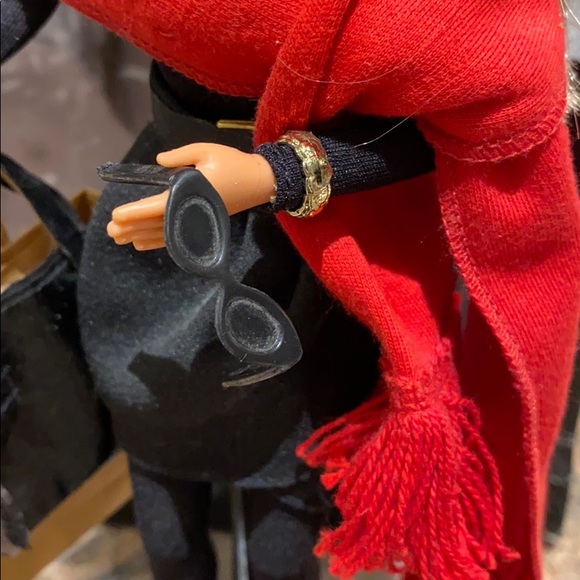 Donna Karan Limited Edition Bloomingdales Barbie - Picture 8 of 16